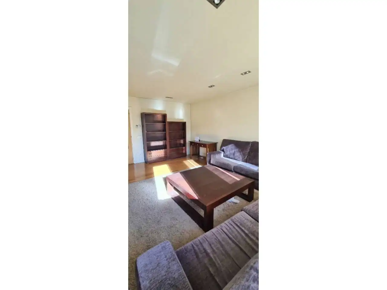 Living room of Apartments for rent in  Logroño  with Heating, Parquet flooring and Furnished