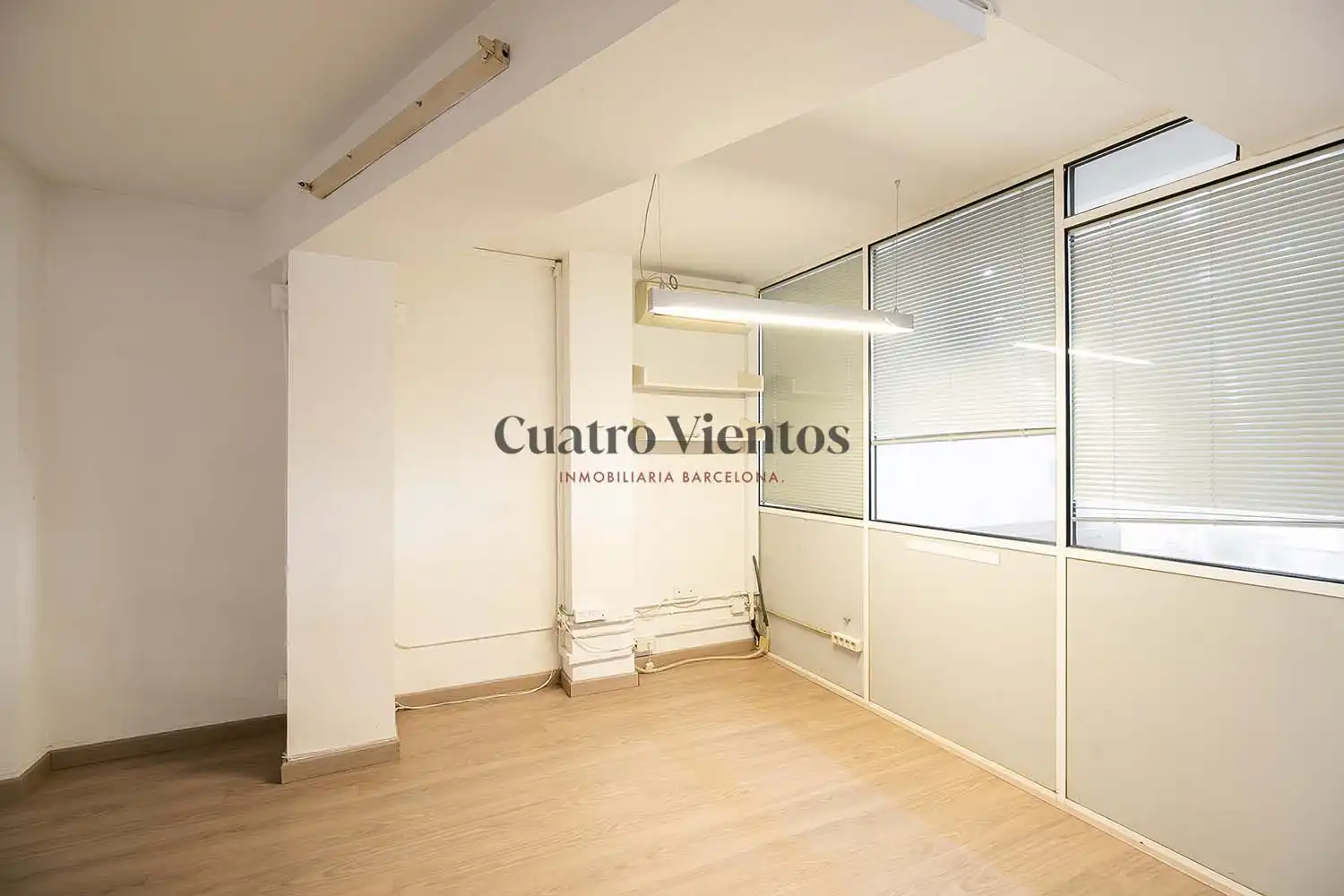 Office for rent in Les Corts