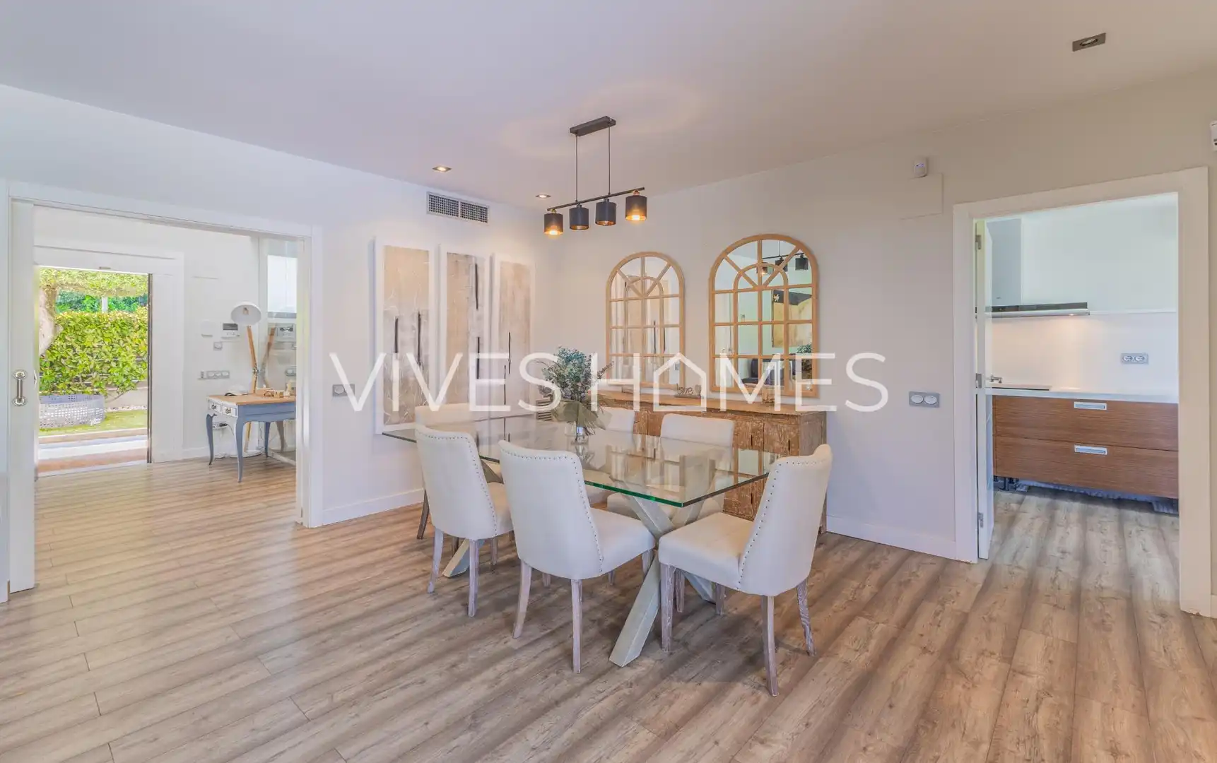 Comedor de Casa o chalet en venta en Sant Andreu de Llavaneres con Aire acondicionado, Calefacción y Jardín privado