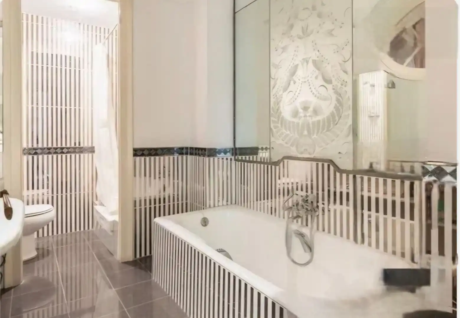 Baño de Piso en venta en Barcelona con Aire acondicionado, Calefacción y Balcón
