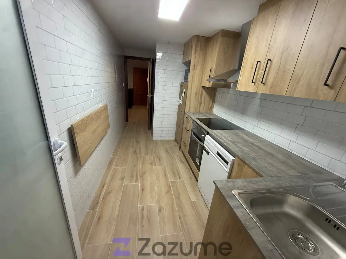 Küche von Wohnung zur Miete in El Pinós / Pinoso mit Klimaanlage, Heizung und Möbliert