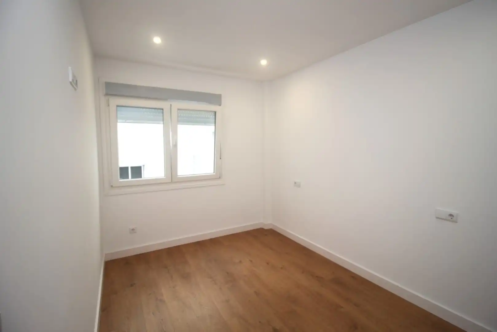 Habitación de Piso de alquiler en Sada (A Coruña) con Calefacción, Terraza y Horno