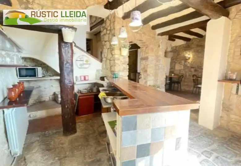 Casa o chalet en venta en Forès con Calefacción, Terraza y Balcón