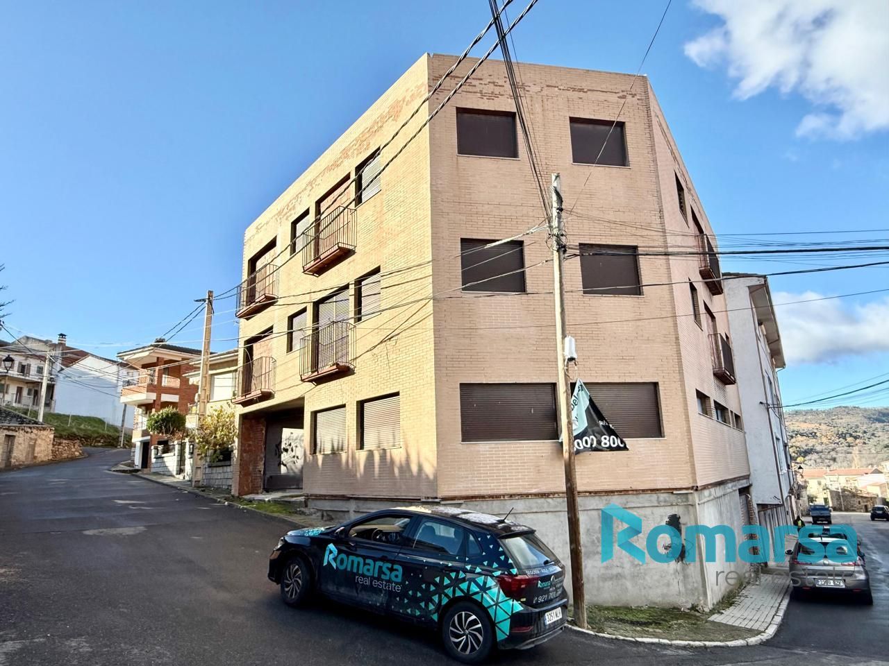 Exterior view of Building for sale in Burgohondo