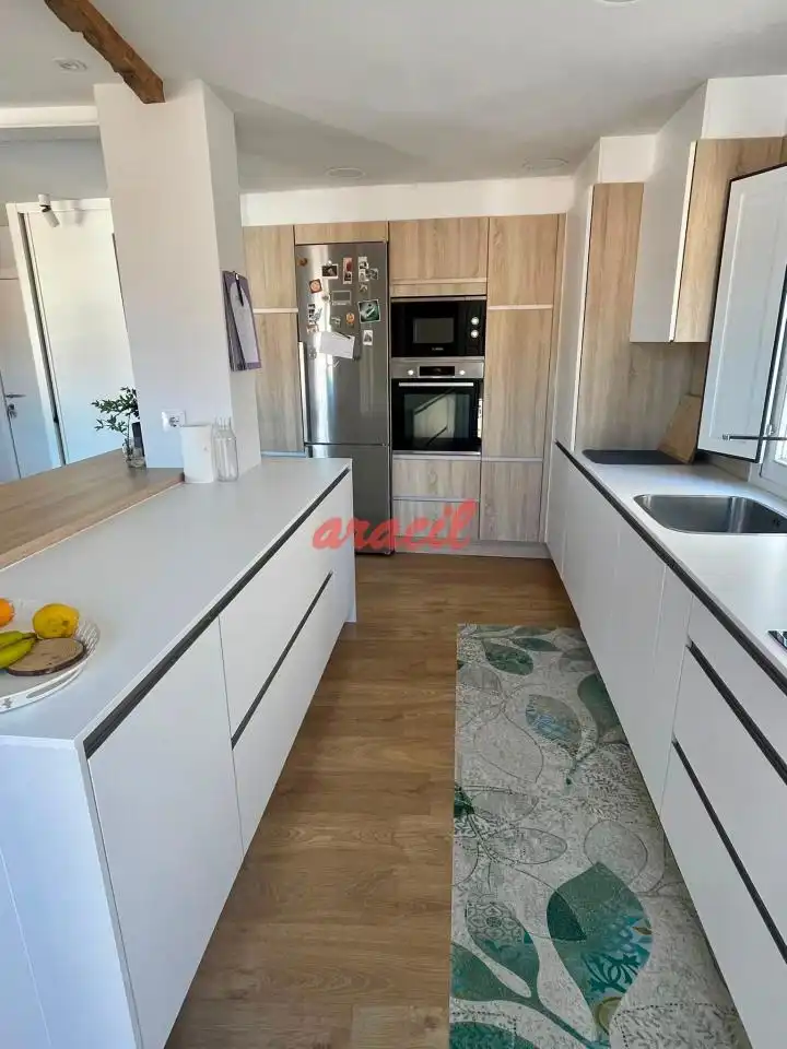 Kitchen of Flat for rent in Ourense Capital   with Air Conditioner, Heating and Furnished