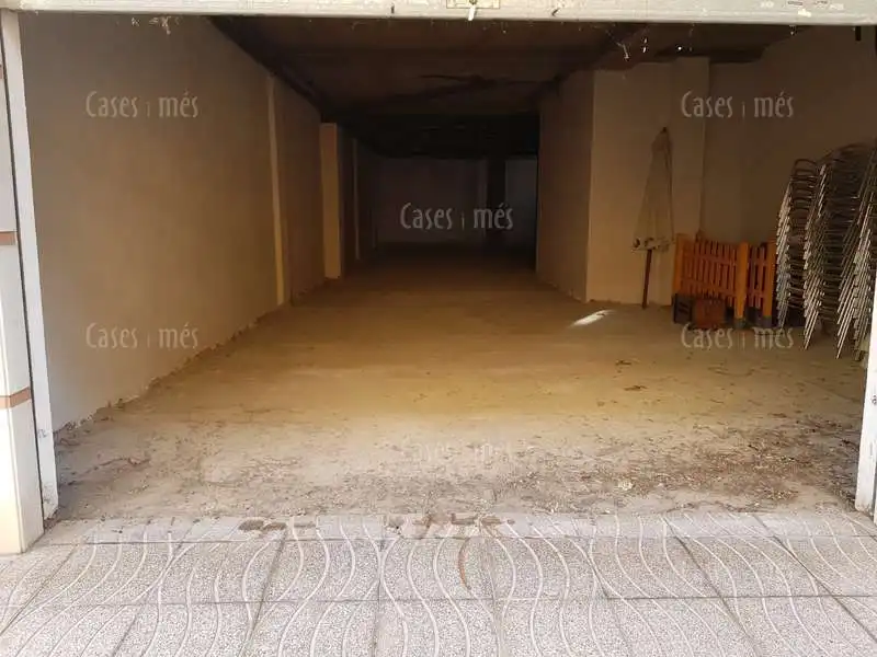 Local en venta en Rafelbuñol / Rafelbunyol