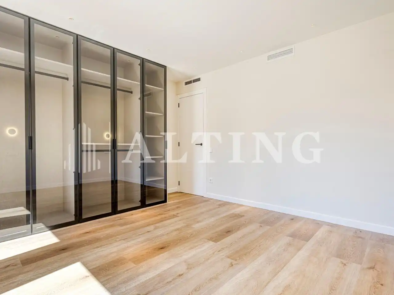 Habitación de Piso de alquiler en Barcelona con Aire acondicionado, Calefacción y Parquet