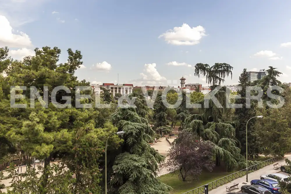 Wohnung zur Miete in Madrid mit Heizung, Möbliert und Balkon