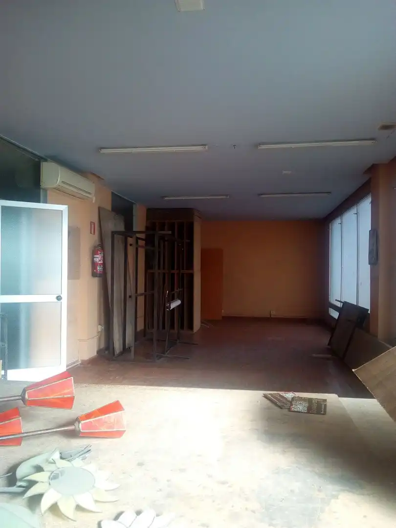 Locale commerciale in affitto a Calle Peñarroya, imagen 5