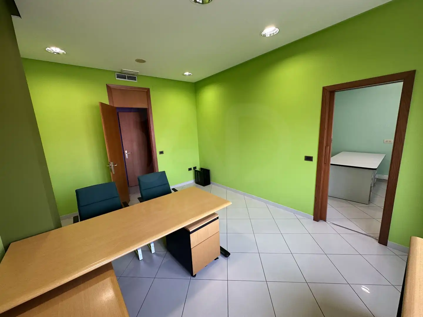 Business premises to rent in San Claudio - La Chantría, imagen 15