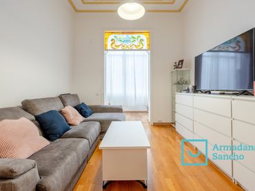 Wohnung mit Balkon zum Verkauf in Gran Via de les Corts Catalanes 546