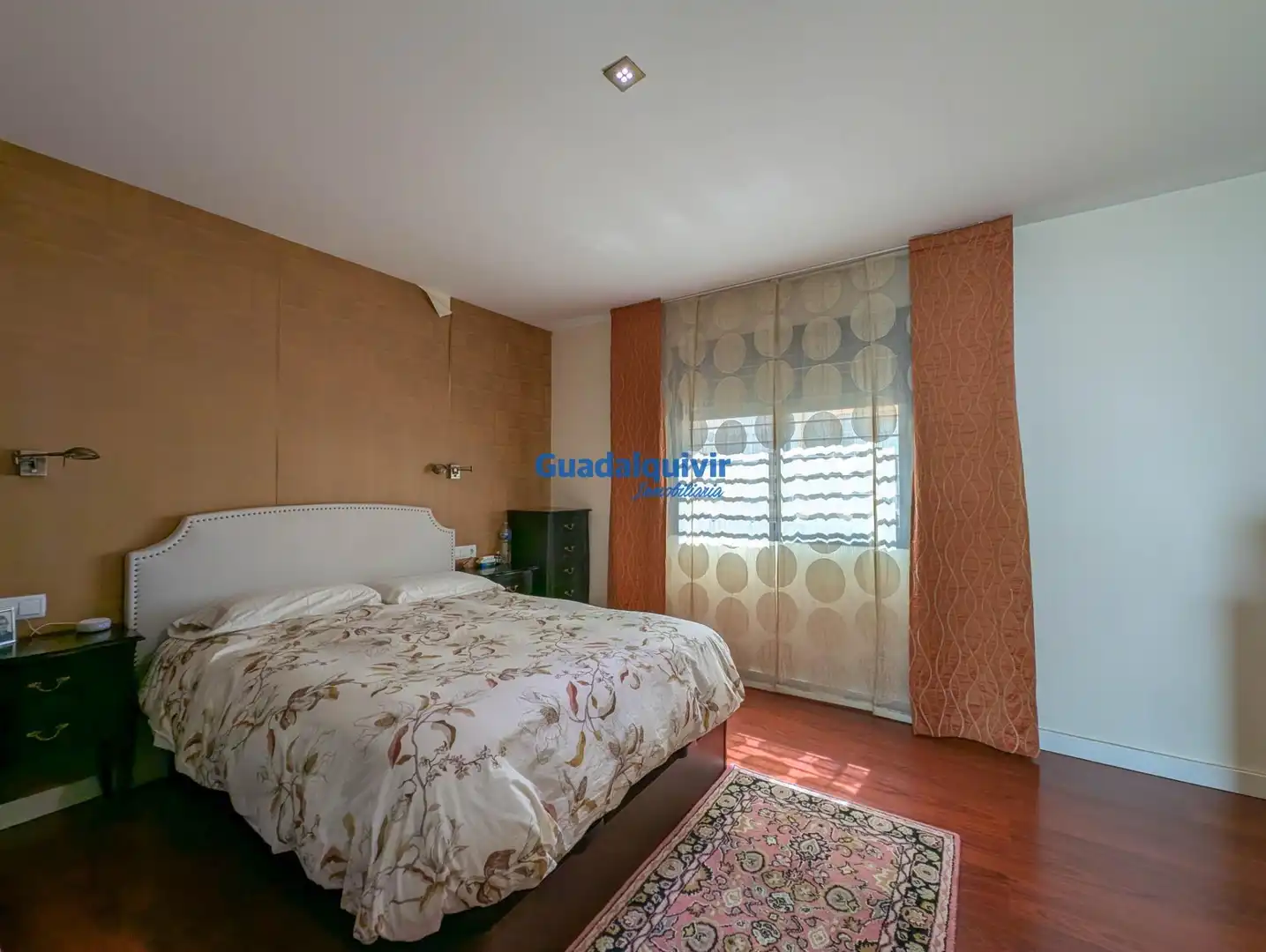 Dormitori de Casa o xalet en venda en Sevilla amb Aire condicionat, Calefacció i Terrassa