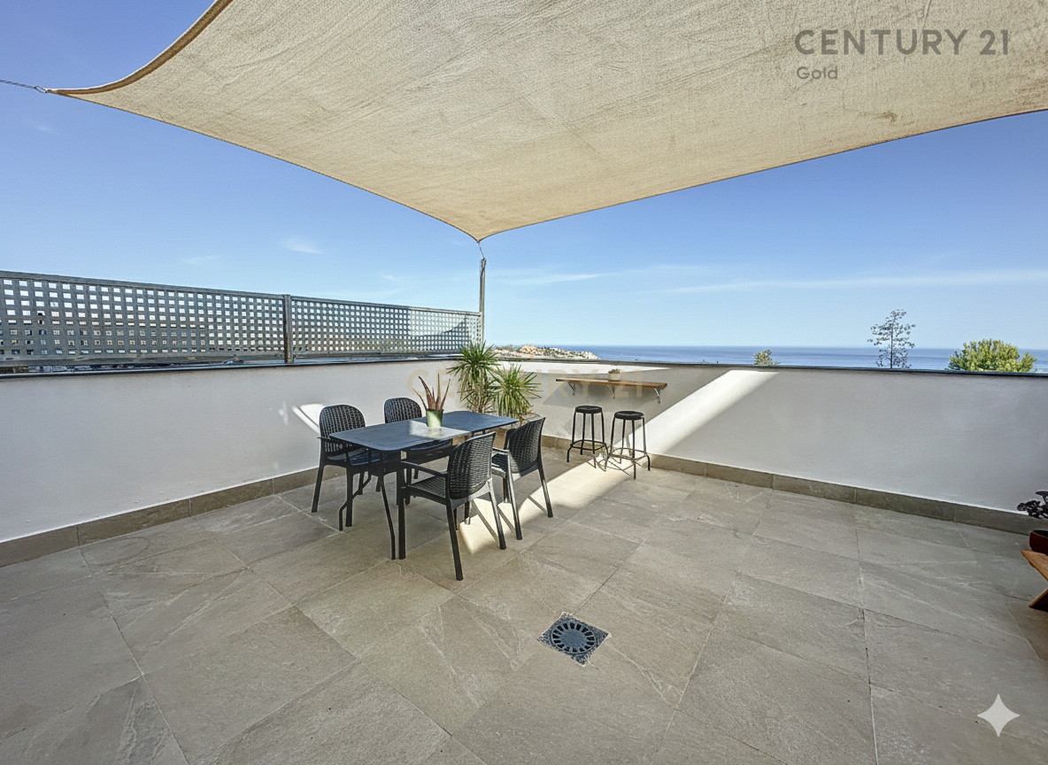 Terrace of Flat for sale in Rincón de la Victoria  with Air Conditioner, Storage room and Oven