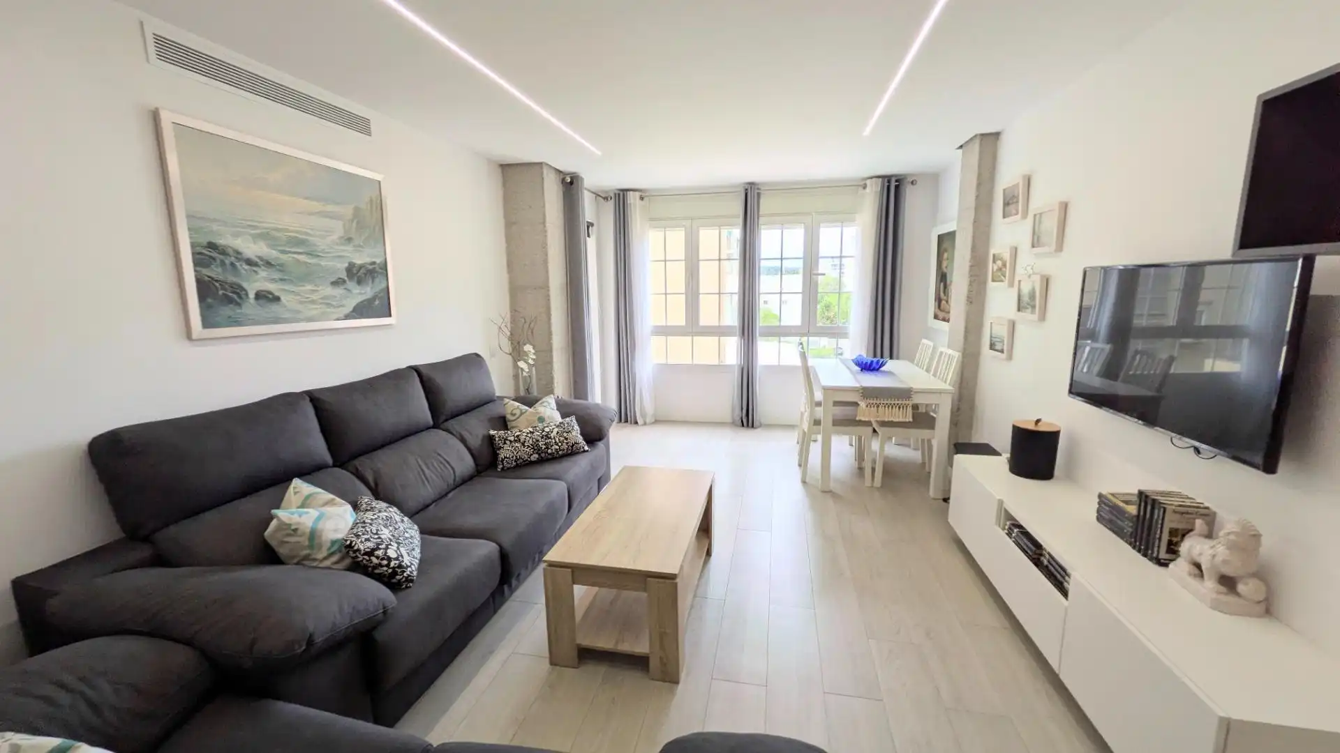 Sala de estar de Piso en venta en  Palma de Mallorca con Aire acondicionado, Terraza y Balcón