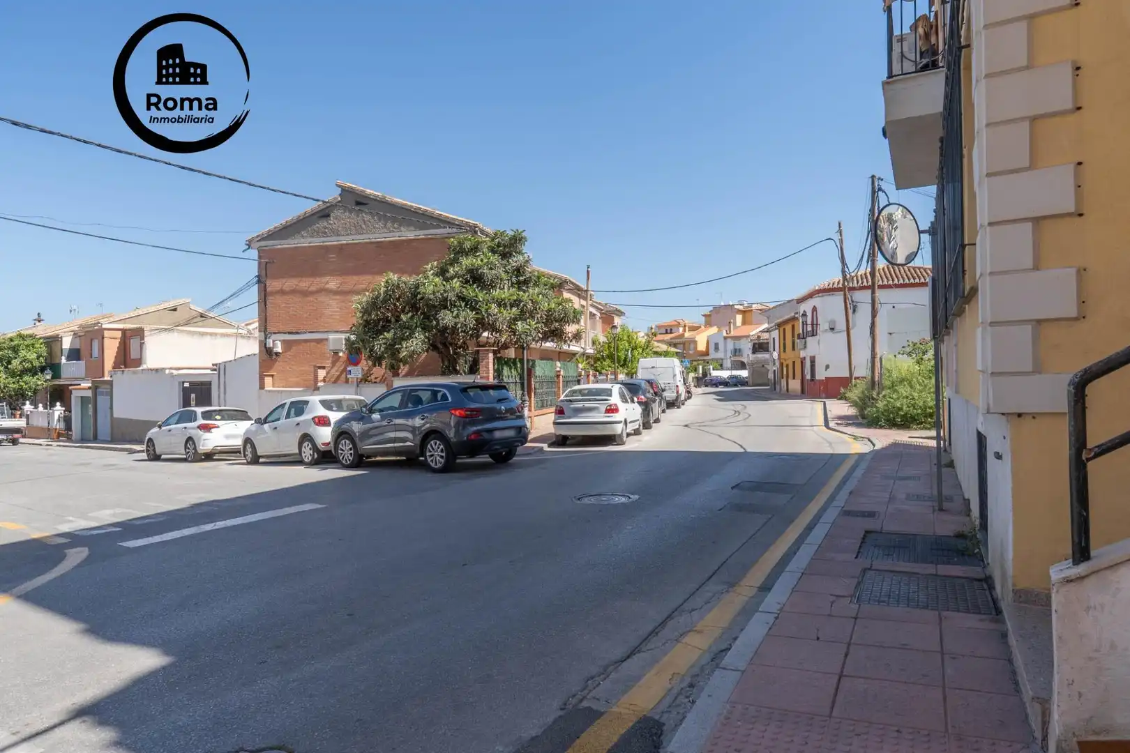 Vista exterior de Casa o xalet en venda en La Zubia