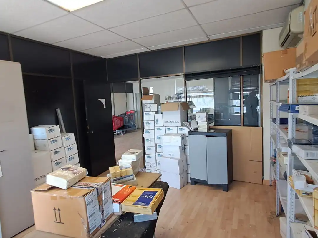 Büro zum Verkauf in Madrid mit Klimaanlage, Heizung und Terrasse