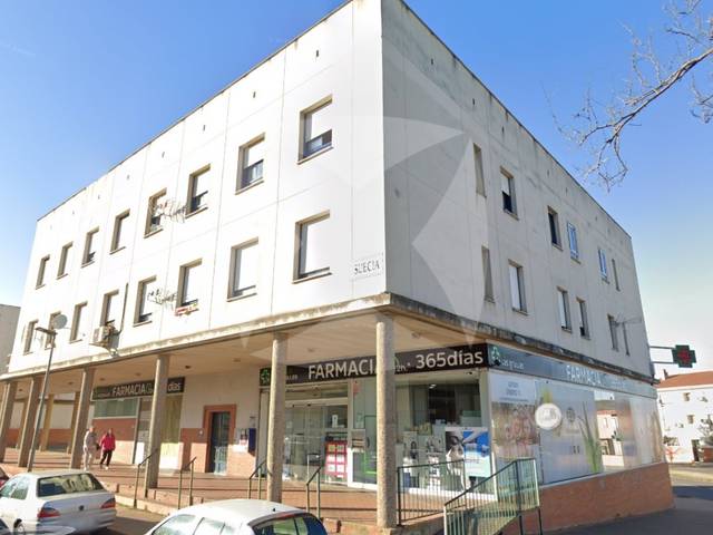 Local comercial en Alquiler en C. Suecia, 2 en Cerro de Reyes