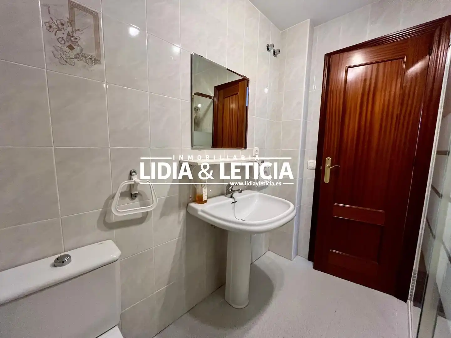 Badezimmer von Wohnung zur Miete in Alcalá de Guadaira mit Möbliert