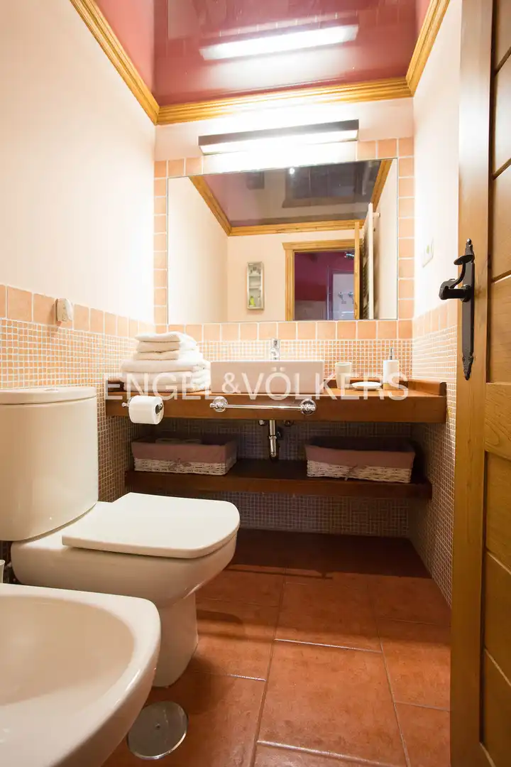 Bany de Casa o xalet en venda en Valdés - Luarca amb Calefacció, Jardí privat i Terrassa
