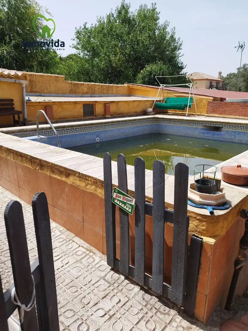 Chalet con piscina en venta en Periurbano Norte, imagen 2