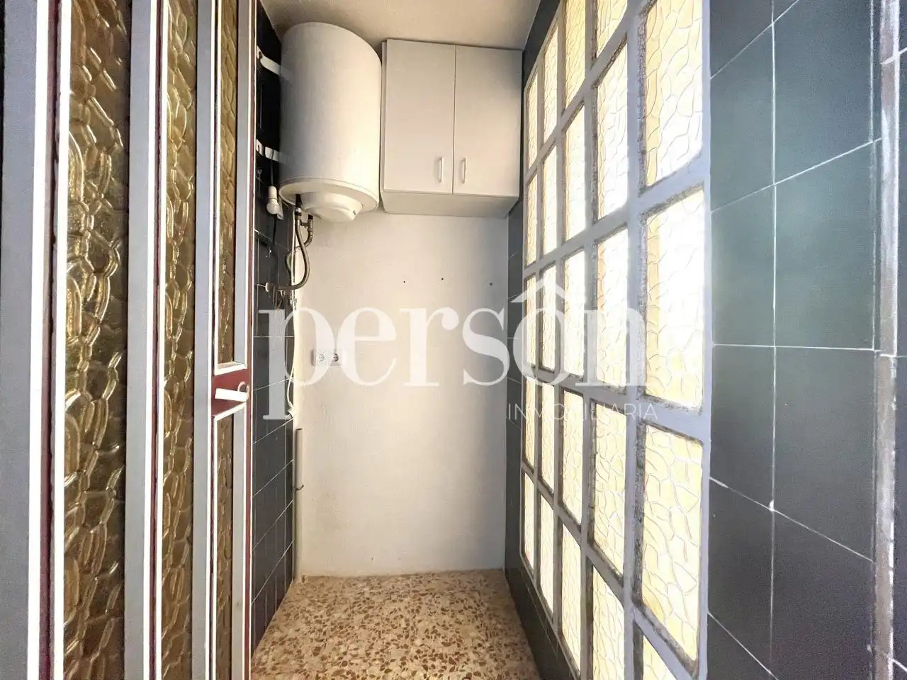 Flat for rent in Torrent  with Terrace and Community pool