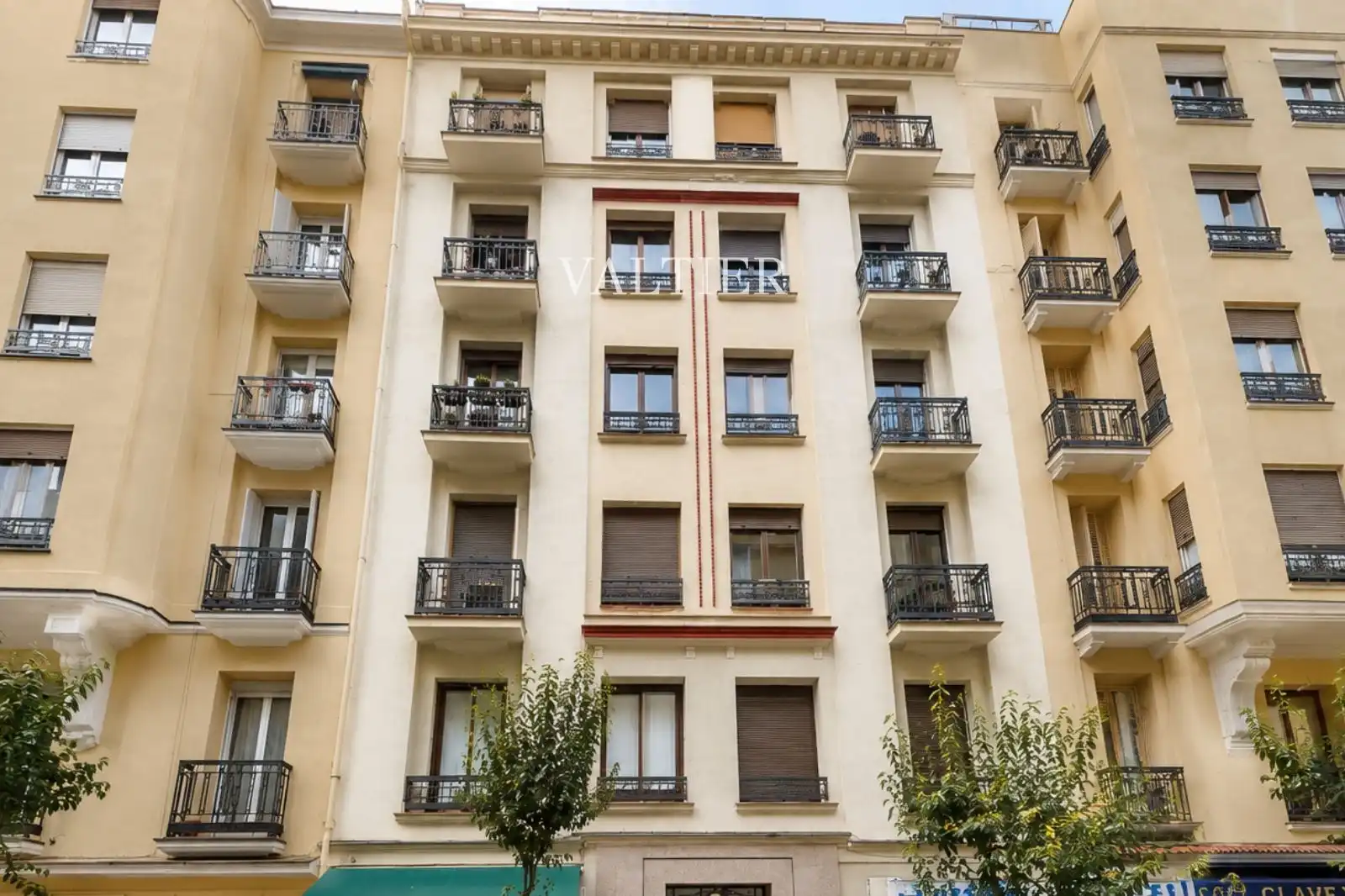 Vista exterior de Ático de alquiler en Madrid con Aire acondicionado, Terraza y Amueblado