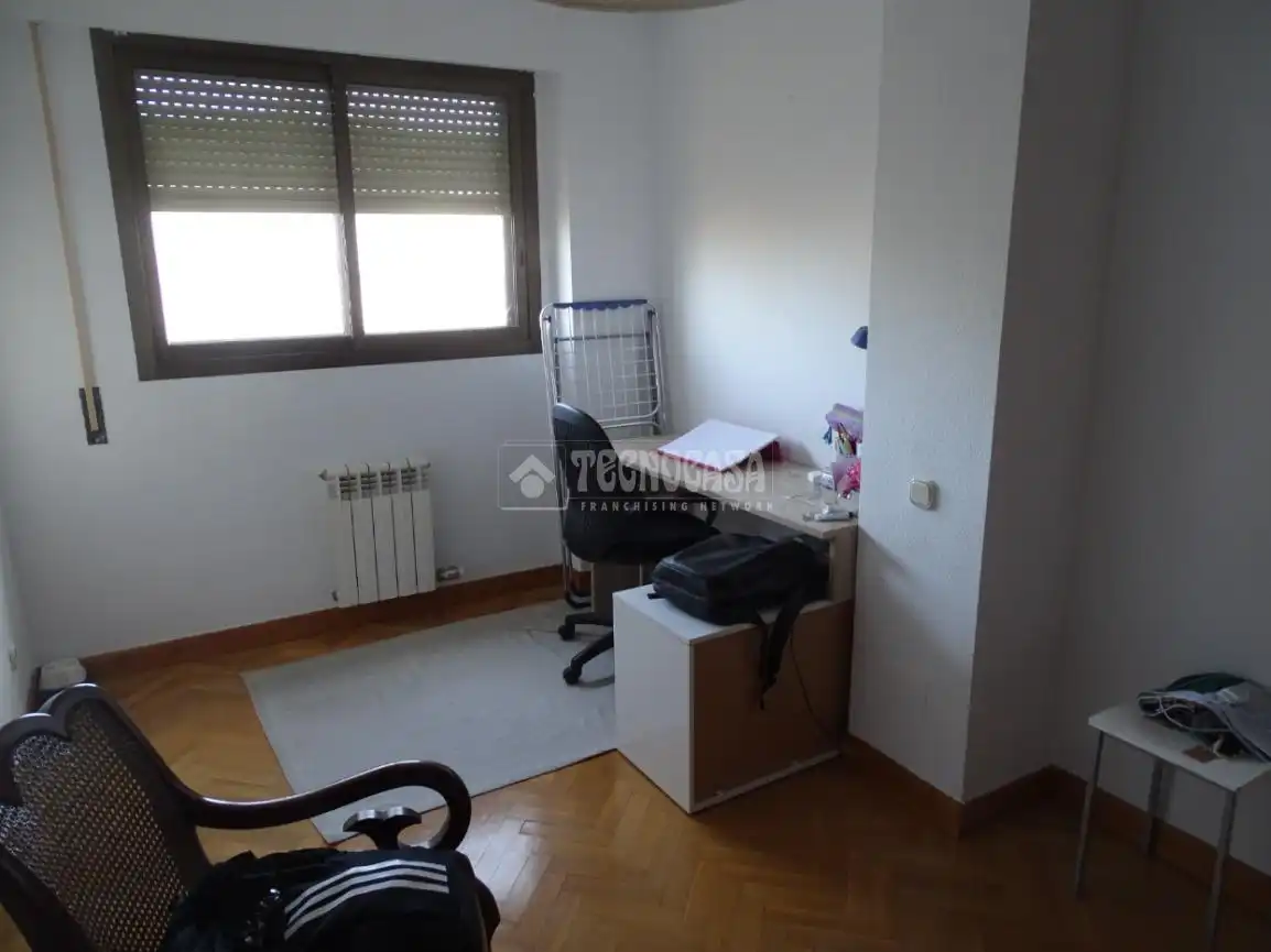 Habitación de Piso en venta en Valladolid con Aire acondicionado y Calefacción