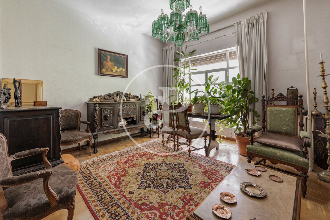Sala d'estar de Pis en venda en  Madrid Capital amb Calefacció i Terrassa