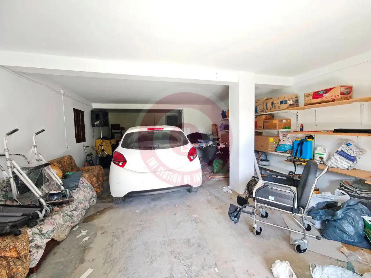 Aparcament de Casa o xalet en venda en Vélez-Málaga amb Terrassa