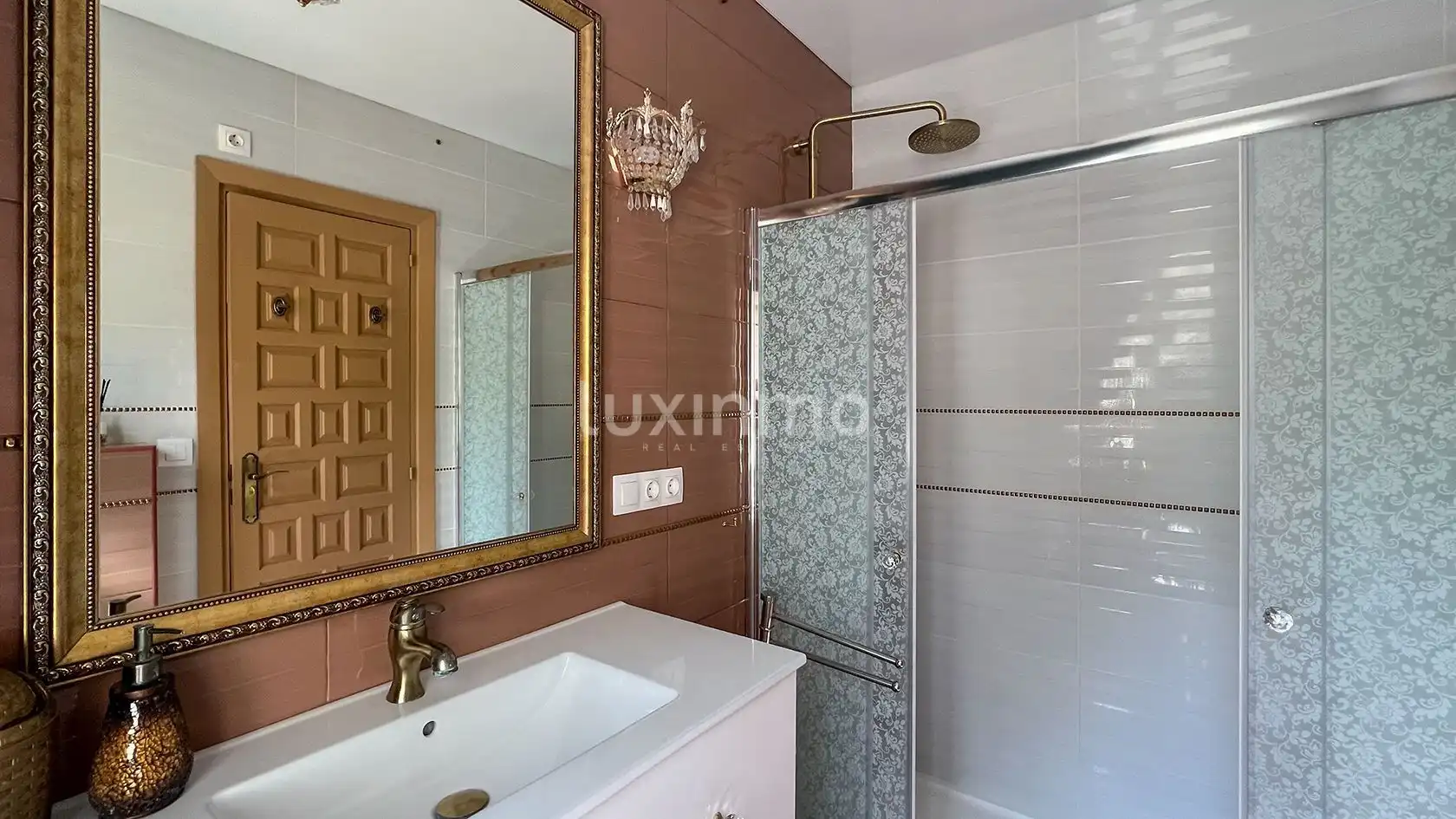 Bathroom of Houses for sale in Dénia  with Terrace, Storage room and Swimming Pool
