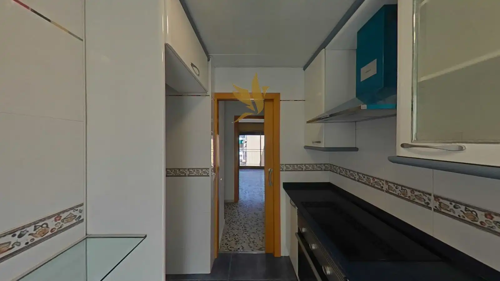 Küche von Wohnung zum Verkauf in Badalona mit Terrasse
