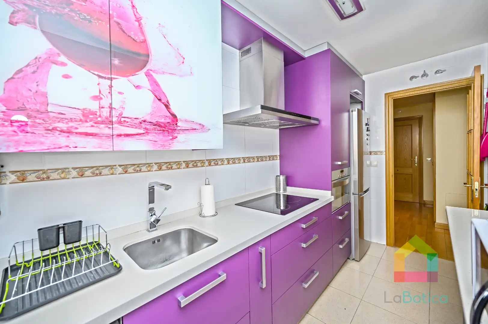 Cuina de Apartament en venda en Toledo amb Aire condicionat, Moblat i Piscina comunitària
