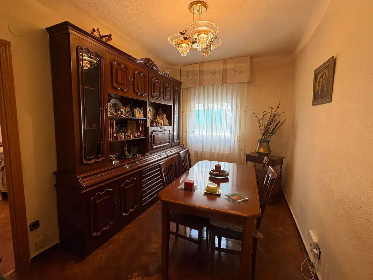 Flat with lift for sale in Calle de Etruria