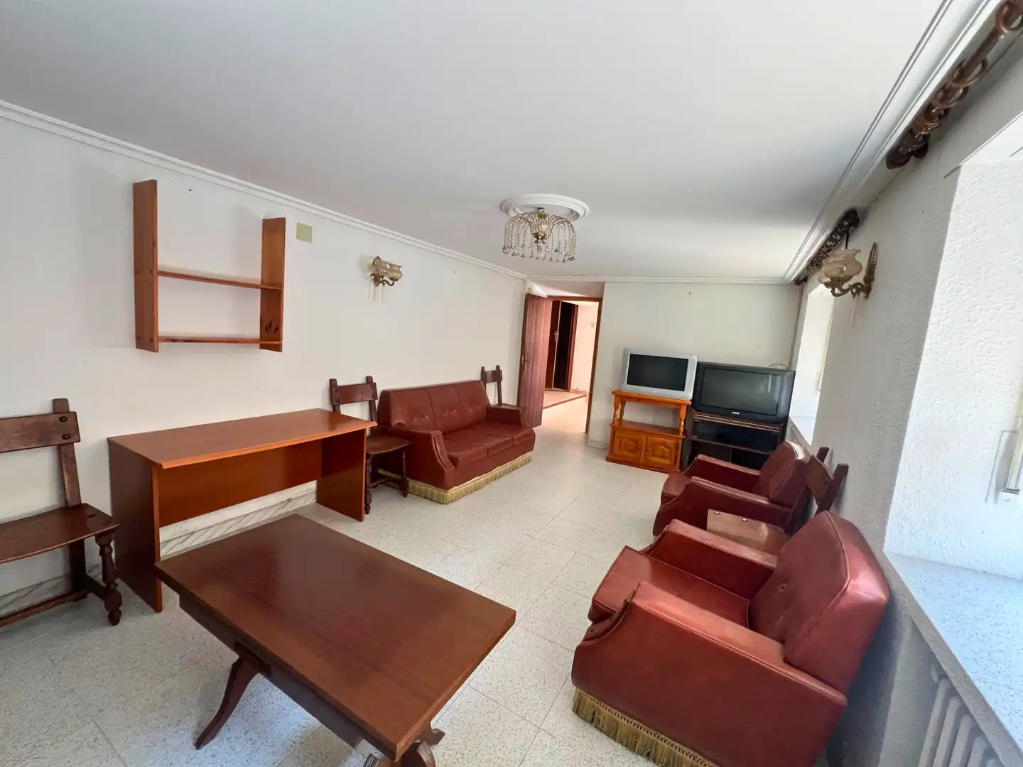 Sala d'estar de Casa o xalet en venda en Dehesa de Montejo amb Calefacció i Moblat