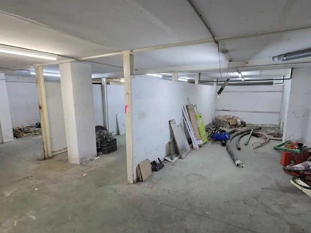 Commercial properties for sale in Cazorla, Jaén