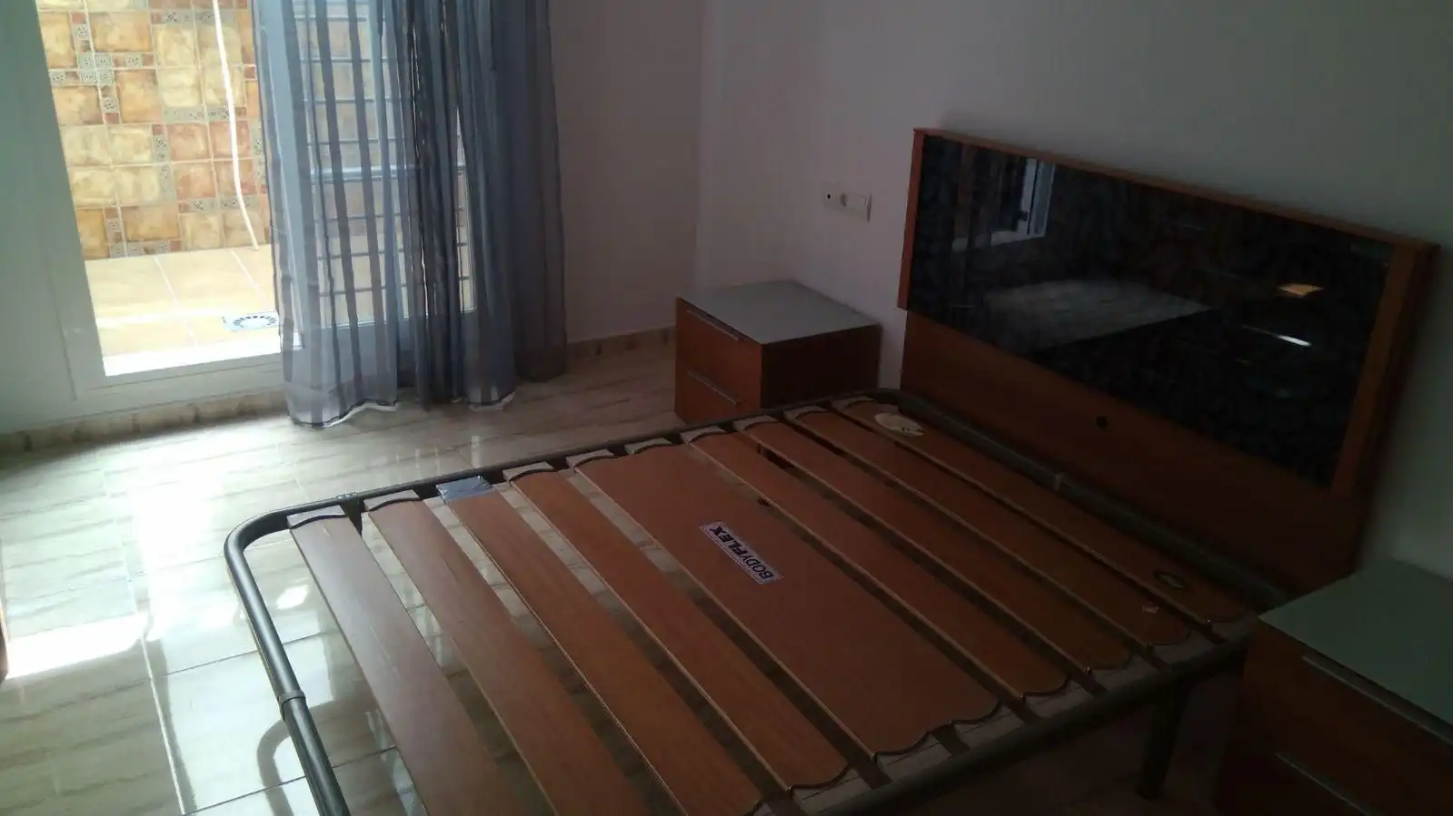 Habitación de Piso de alquiler en Málaga con Aire acondicionado, Calefacción y Terraza