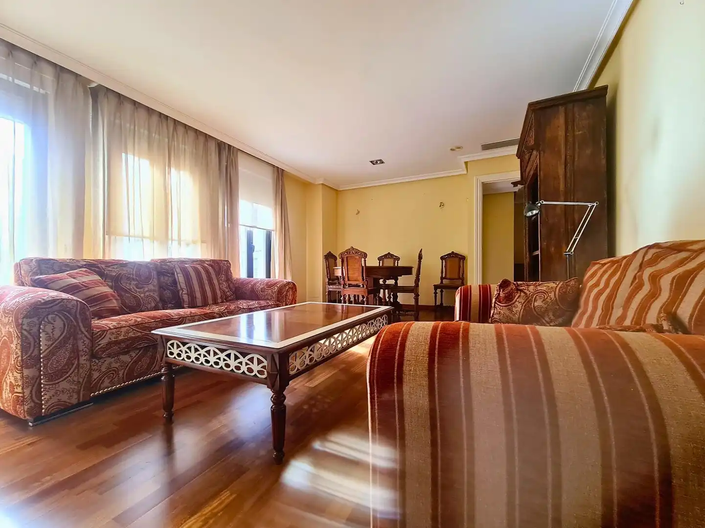 Sala d'estar de Pis de lloguer en Elche / Elx amb Aire condicionat, Calefacció i Parquet