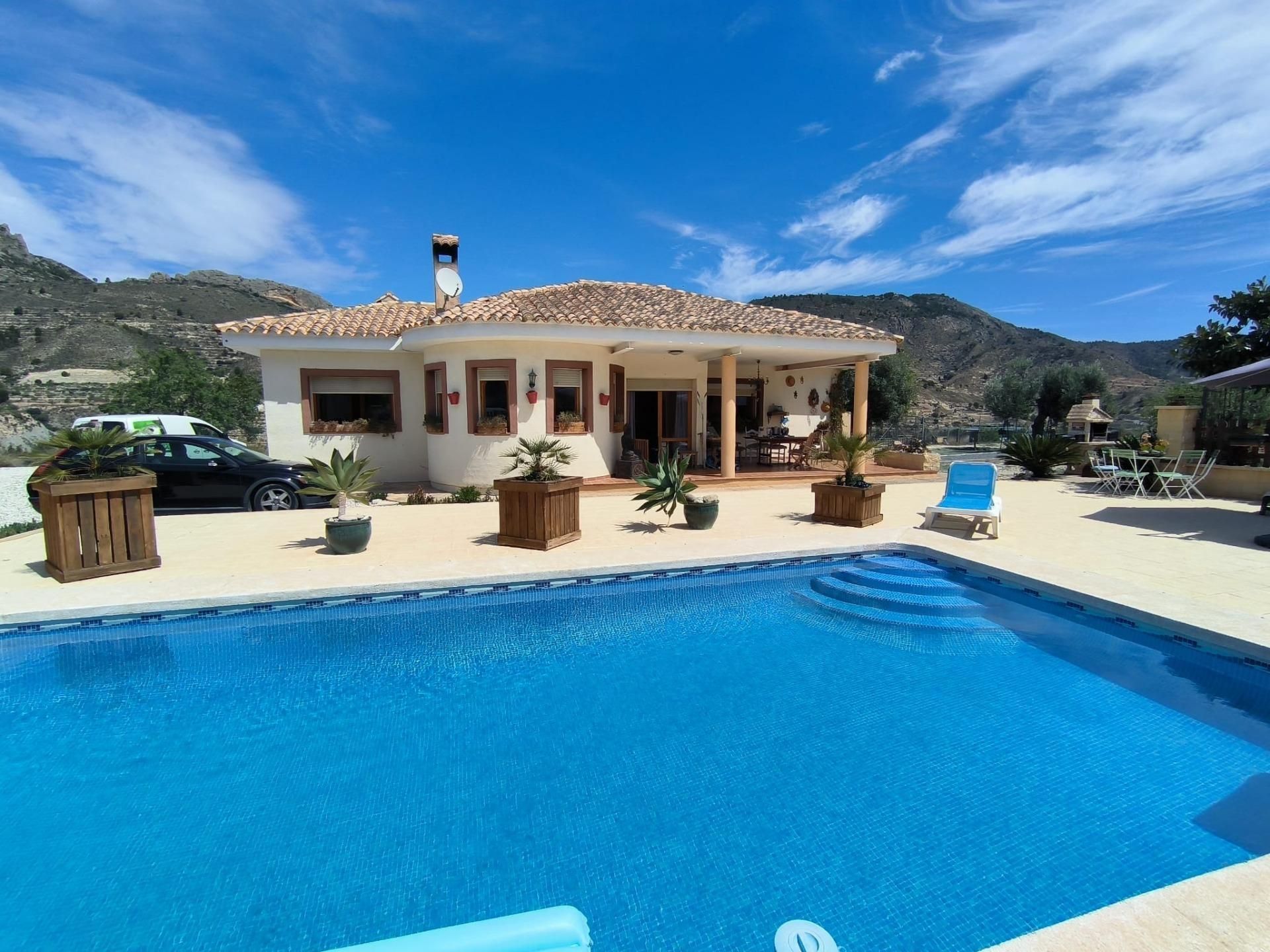 Exterior view of Land for sale in Relleu