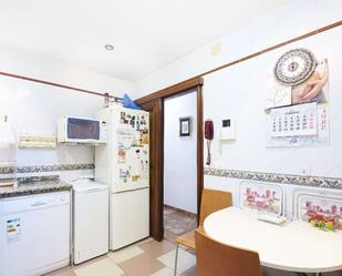Kitchen of Flat for sale in  Sevilla Capital  with Air Conditioner, Heating and Terrace