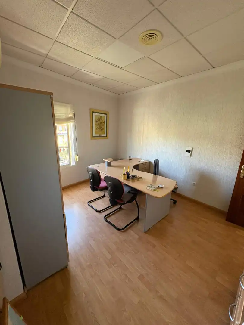 Wohnung zum Verkauf in Jerez de la Frontera mit Klimaanlage, Heizung und Parkett