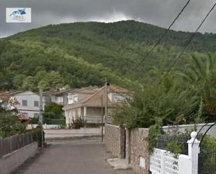 Vista exterior de Casa o xalet en venda en Piedralaves amb Jardí privat i Piscina comunitària