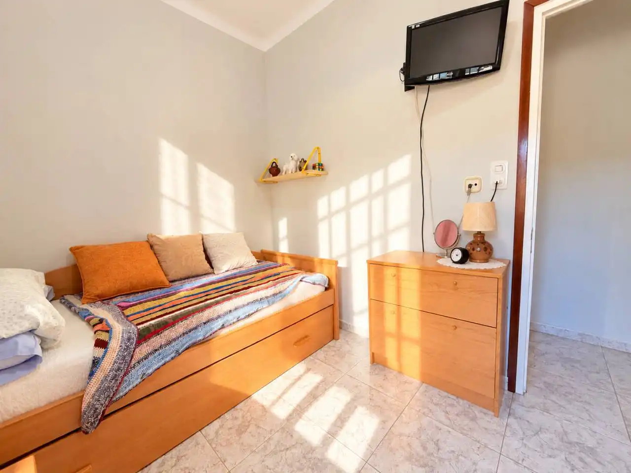 Bedroom of Houses for sale in Tordera pueblo