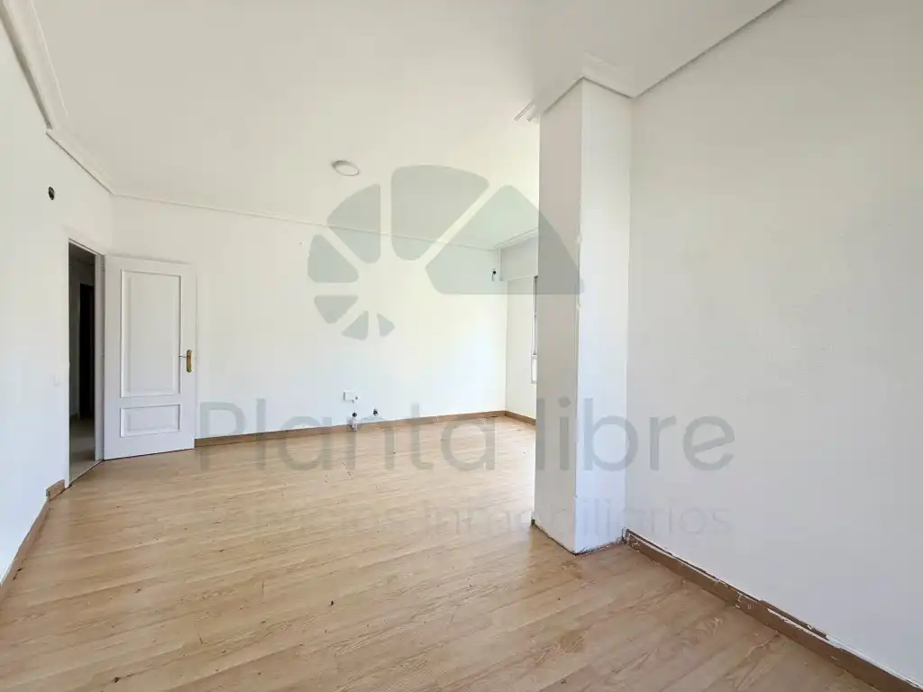 Piso con terraza en venta en Calle Tejada, imagen 2