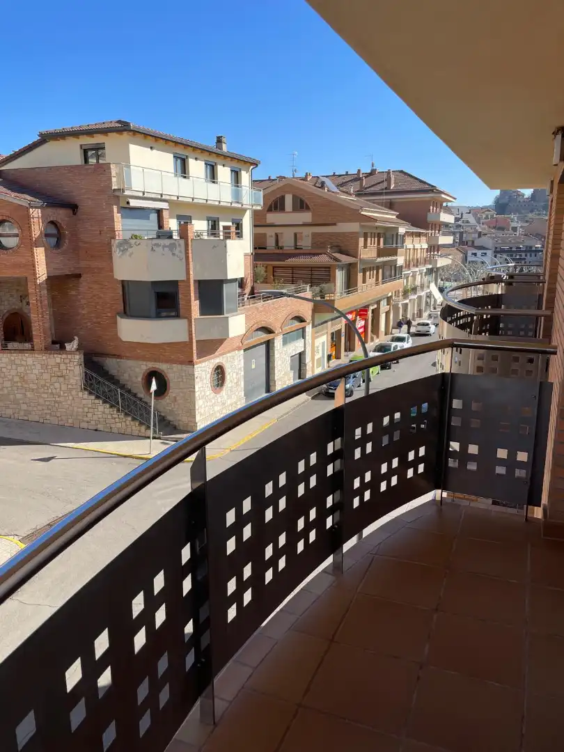 Reihenhaus mit Terrasse zum Verkauf in Carrer Tarragona, imagen 42