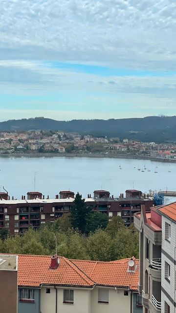 Exterior view of Duplex for sale in Portugalete  with Heating, Terrace and Furnished
