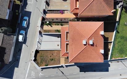 Vista exterior de Casa adosada en venda en Porqueres amb Aire condicionat