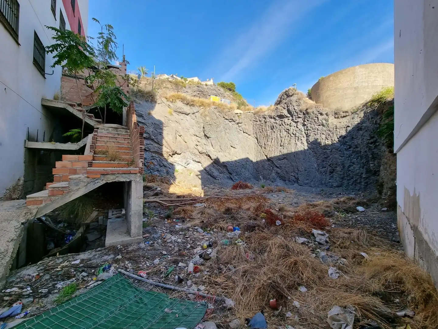Terrenys i solars en venda a Sorvilán