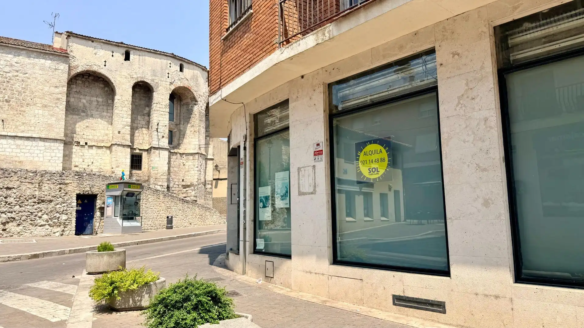 Local comercial en alquiler en Cuéllar, imagen 2