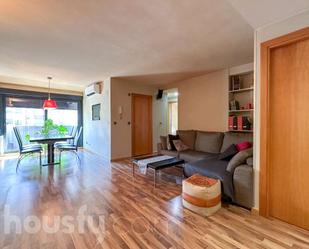 Living room of Flat for sale in  Madrid Capital  with Air Conditioner, Heating and Terrace