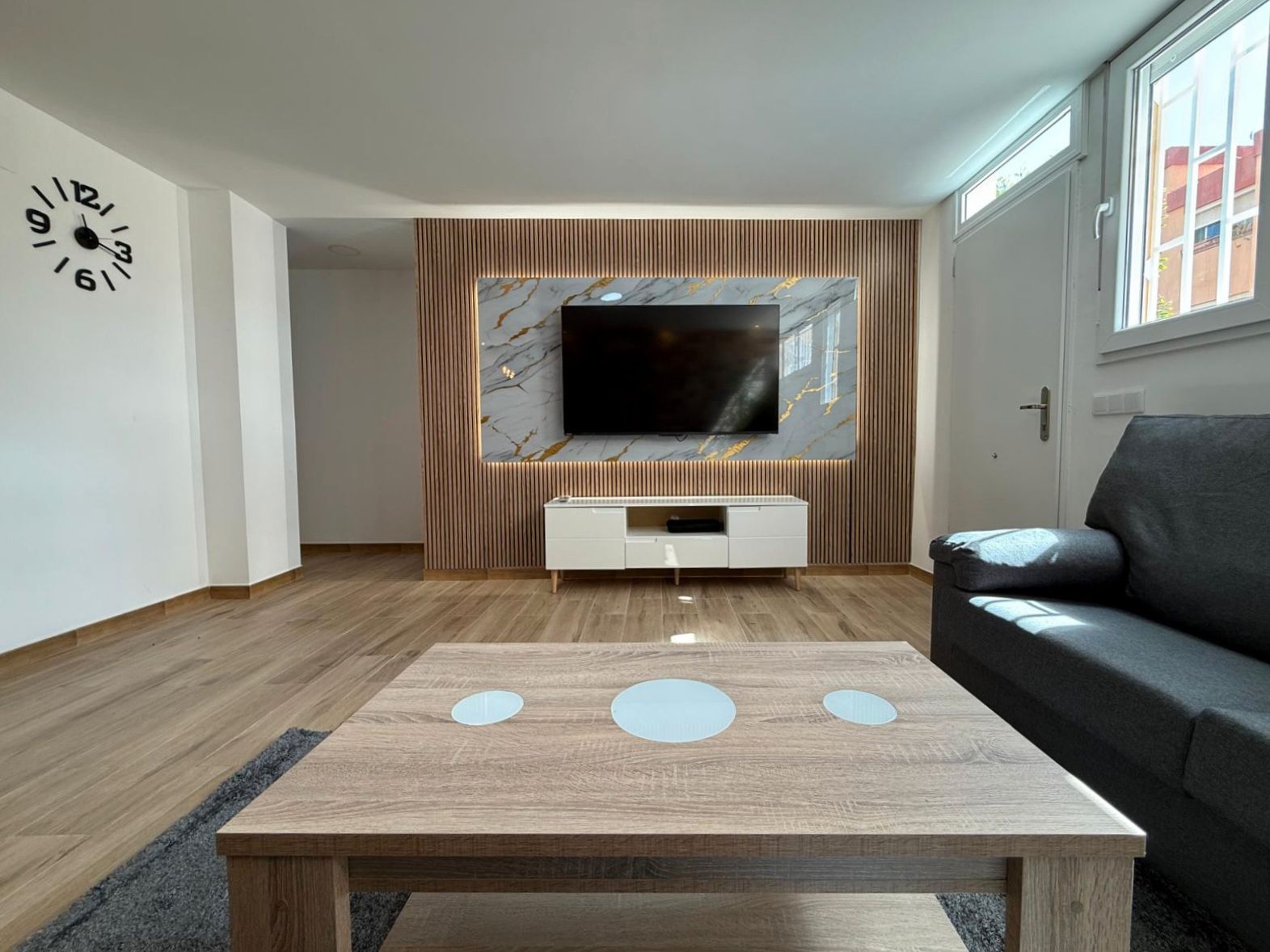 Sala d'estar de Pis en venda en San Bartolomé de Tirajana amb Traster i Moblat